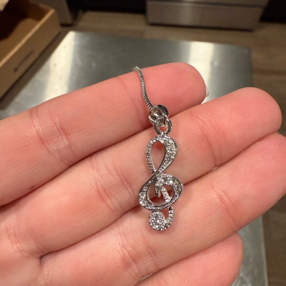 Silver Treble Clef Necklace